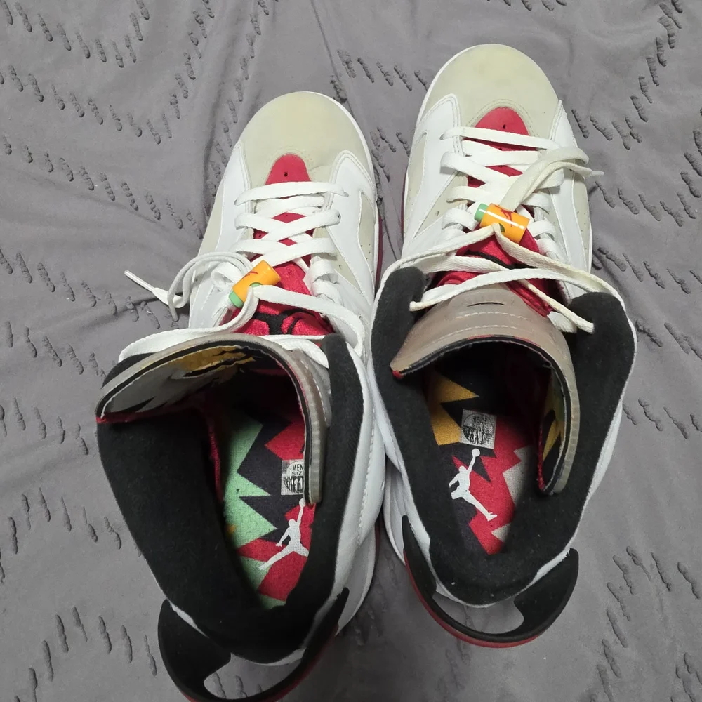 Men's Jordan 6 Retro Hare - Picture 6 of 8